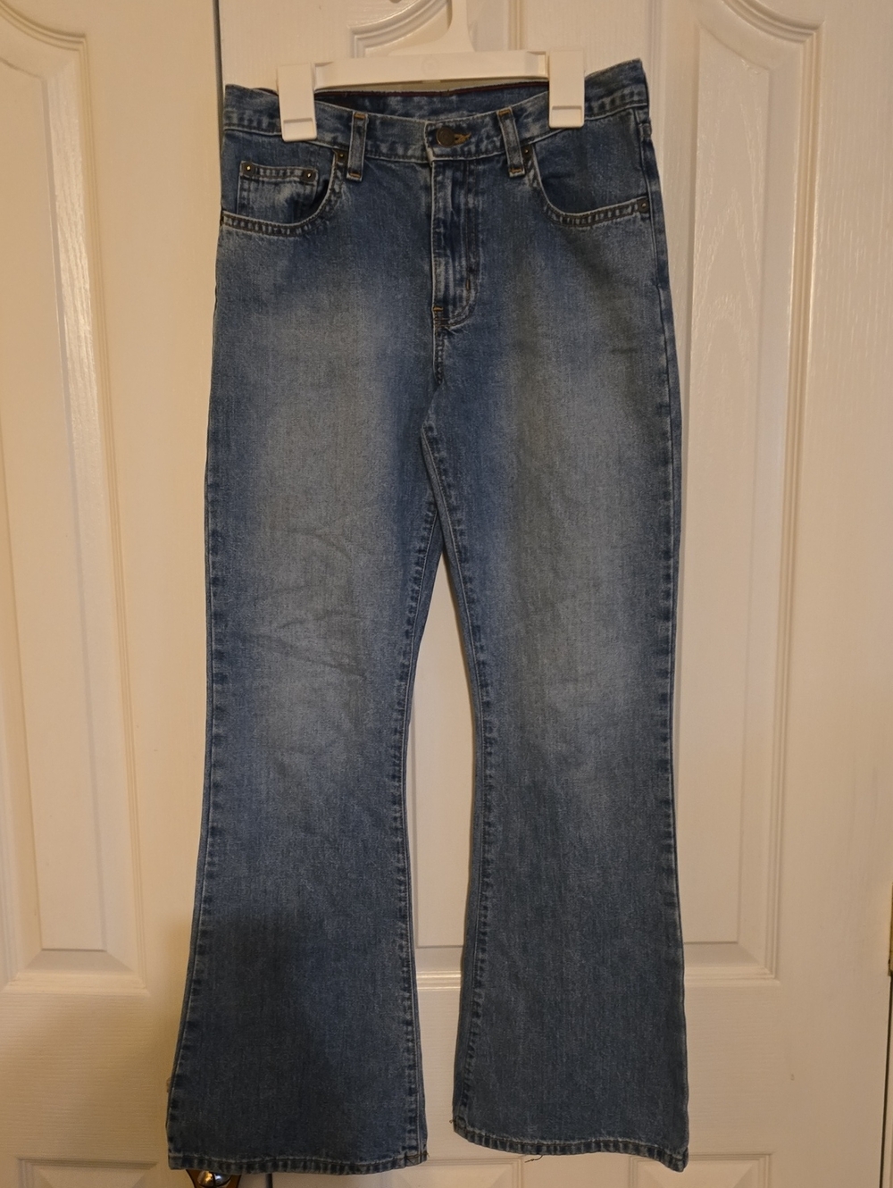 Abercrombie & Fitch VTG Made in USA Indigo Flare Jns Red Embroidered Pocket 27